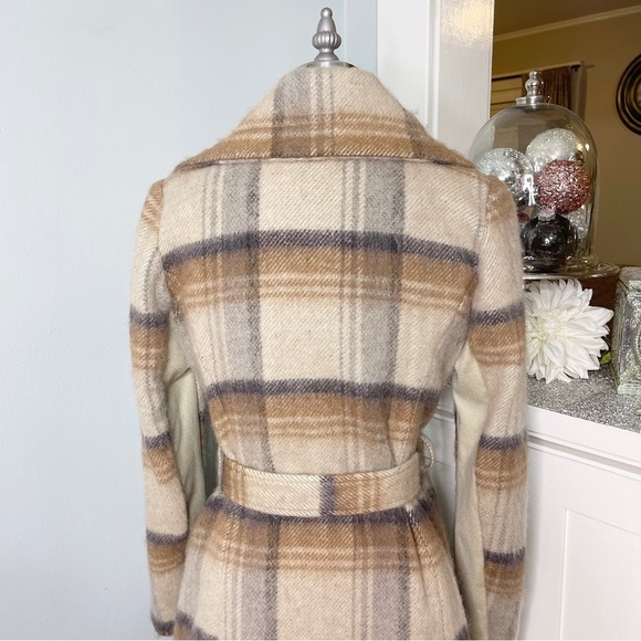 BCBGeneration Wool Belted Plaid Wrap Coat Tan Cream Winter Peacoat Small New - Picture 12 of 16